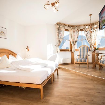 Turmhotel Gschwendt Planca di Sopra Buitenkant foto