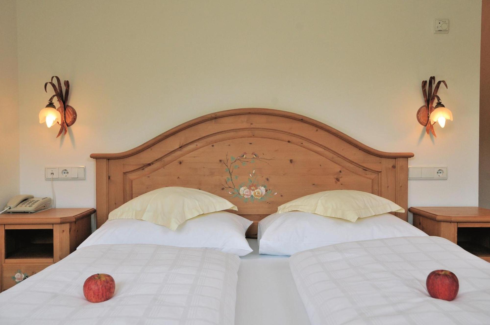 Turmhotel Gschwendt Planca di Sopra Buitenkant foto