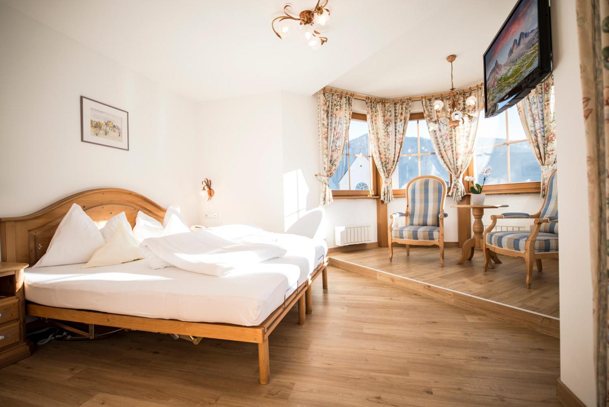 Turmhotel Gschwendt Planca di Sopra Buitenkant foto