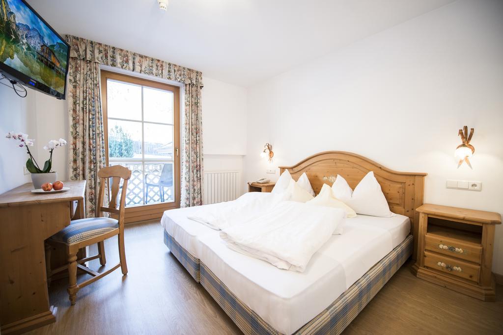 Turmhotel Gschwendt Planca di Sopra Buitenkant foto